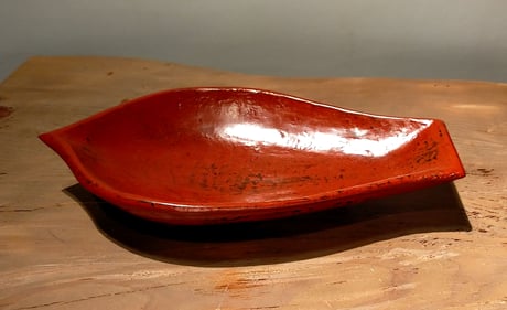 朱漆蓮弁足付盛器　松崎融　山の上ギャラリー