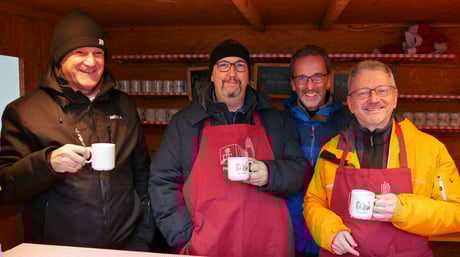 Zweiter Advent-Sonntag: Das Punschhütten Team hatte nicht so viel zu tun.