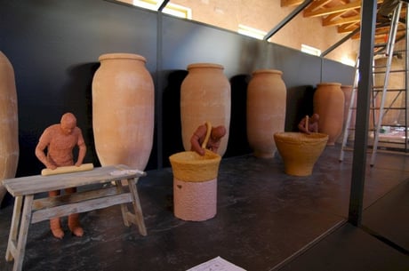 Escenografía en el Centro de Interpretación de la Alfarería Tinajera, Villarobledo / Albacete.