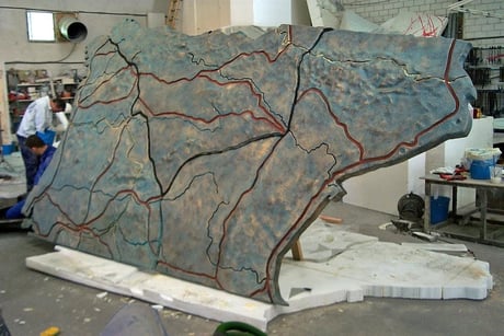 Relieve para exposición "Las Médulas", muestra las vías romanas en Hispania