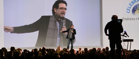 Plan B Entertainment GmbH Event- und Bühnenregie (Edgar P. Lehmann auf der Bühne)