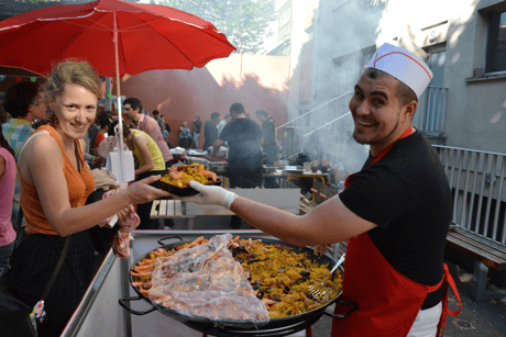 Paella géante paris 17e