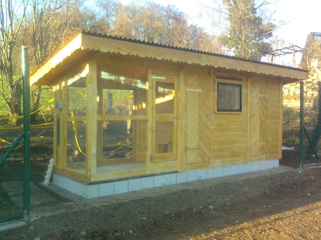 Hühnerstall mit Lagerraum und Schlechtwetterauslauf