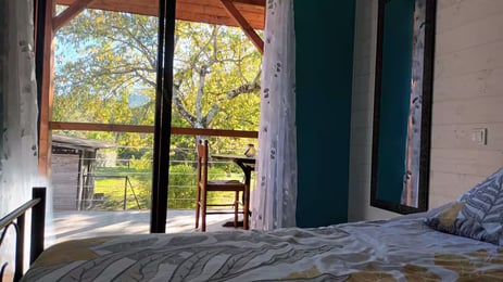 Camping Es Pibous à Saint Bertrand de Comminges, département de la Haute-Garonne, Pyrénées centrales, site touristique et historique