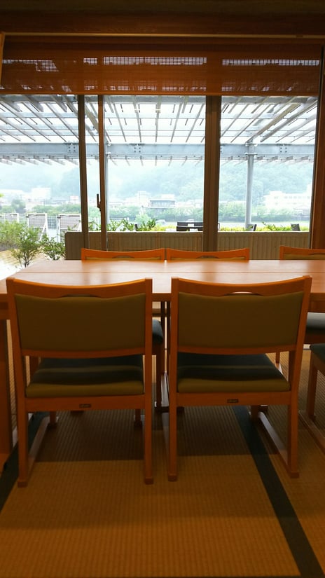 たけの間　テーブルは座卓にもできます