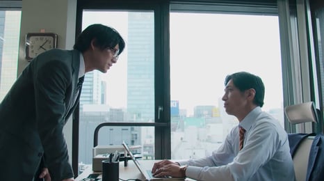TBS金曜ドラマ『クロサギ』 東京支店登場シーン②