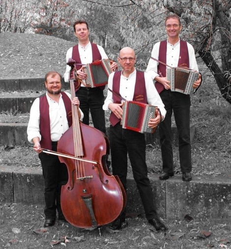 Schwyzerörgeli Quartett Schenkenberg