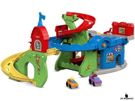 Die Besonderheit beim Fisher-Price Hochhaus Rennbahn ist, das die Kind die Wheelies-Fahrzeuge auf der horizontal ausgerichteten Bahn die Strassen entlang- und die Rampen hinunterflitzen lassen können.