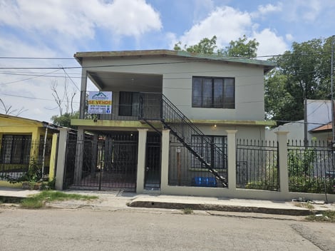 clic en Fotografía "$1,990,000.00