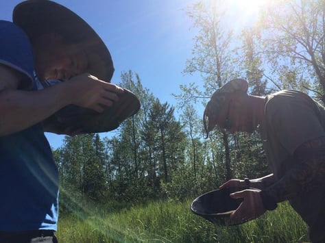 Goldwaschen im Norden von Schweden