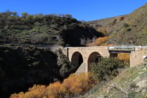 Bridge Andalusi de la Tableta in Válor