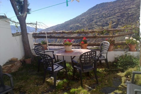 Salt-ionisated swimming pool with views