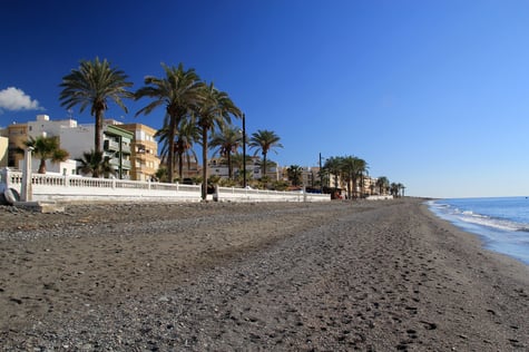 The beach of La Rabita