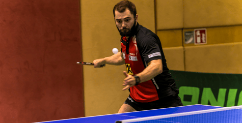 Michael Kufmüller arbeitete hart dieses Wochenende. Eine Belohnung blieb leider aus. Gegen Oberpullendorf genügte eine 2:0-Satzführung gegen Beck nicht. Gegen Bruck gab es ungenützte Matchbälle gegen Ensbacher. Kopf hoch für nächste Woche! Foto: Krickl