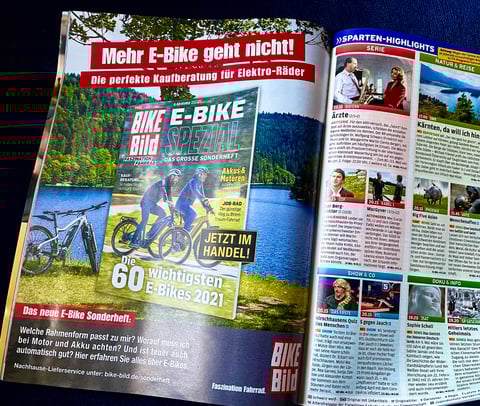 Fotografen-Belohnung. Nationale Anzeige in TV-Zeitschrift.