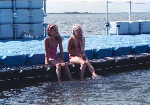 sistema modular flotante, plataformas para puertos deportivos, plataformas para puertos pesqueros, embarcaderos para puertos deportivos, embarcaderos para puertos pesqueros, pasarelas flotantes, muell