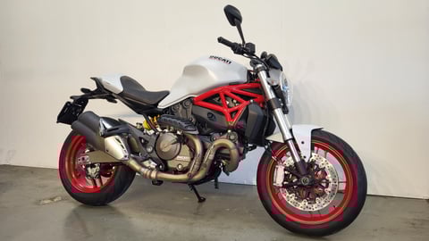 Ducati Monster 821