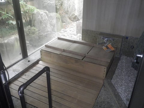 【改修前】　浴室