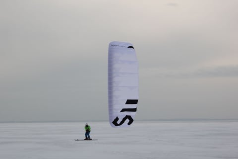 Aeros S2 touring Monopeau /single skin snowkite