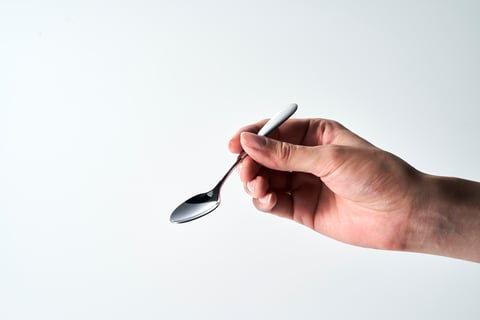 Stilla 艶消し仕上げで傷や指紋が目立ちにくい