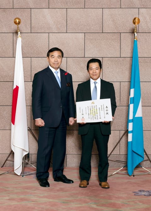馳浩石川県知事と表彰式にて