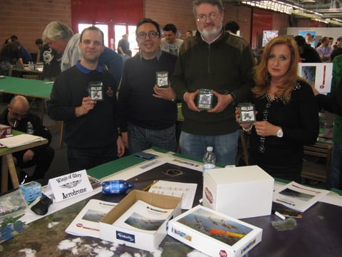 Alcuni dei partecipanti con le miniature messse a disposione dall'Ares Games.