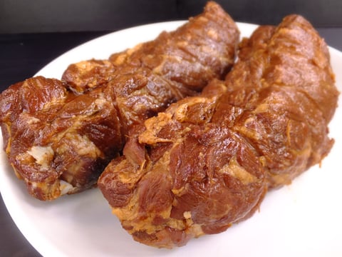 一品香の自慢のチャーシュー！50年継ぎ足してきた秘伝のタレで作る一品です！皮付きの豚バラチャーシューでコラーゲンたっぷりです。是非、通販にてお買い求めください。