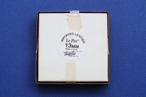 ↑『プロ』(Le Pro)タップのパッケージ。エッフェル塔はタップ発祥の地、フランスにちなんだもの