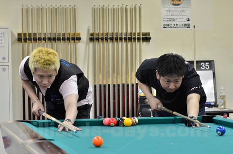 8月初旬の『東日本東京10ボール』は喜島安広（右）に軍配