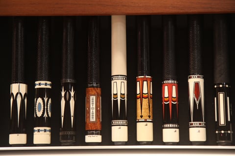 ジナ(右から2、3、4、5本目)