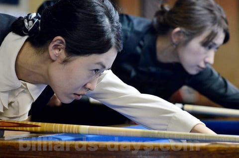Orie Hida (left) won 2015 Ladies 3-Cushion Championship