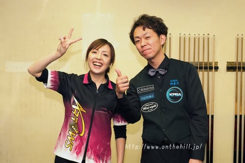 丸岡文子&小宮裕樹　Photo :  On the hill !