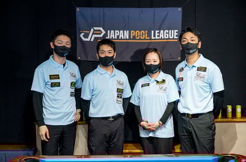 WARRIORS。左から、西尾祐、稲見厚史、栗林美幸、栗林達 ©2021 JAPAN POOL LEAGUE