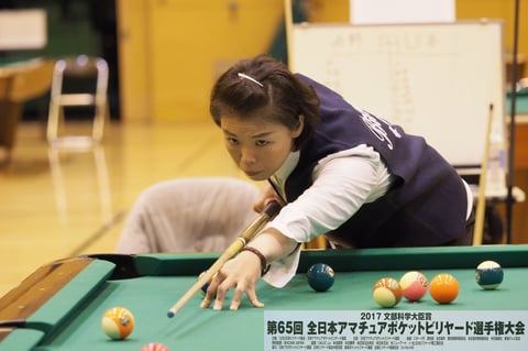 Sanae Nishino　Photo :  JAPA / On the hill !