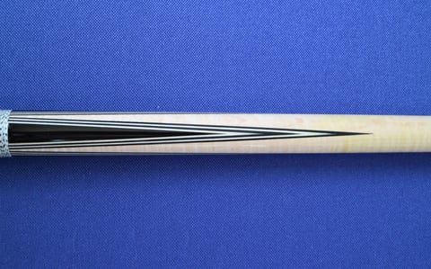 ザンボッティが生み出した【黒・白・黒・白】ベニヤ