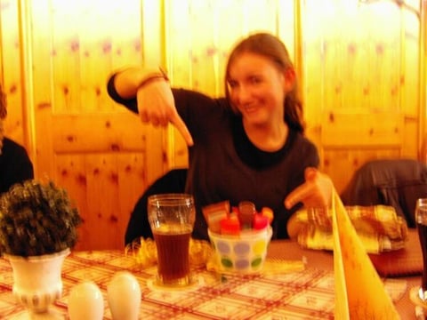 Mona und Ihr Wichtelgeschenk