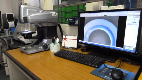 名豊化成（株）品証部・3D測定器