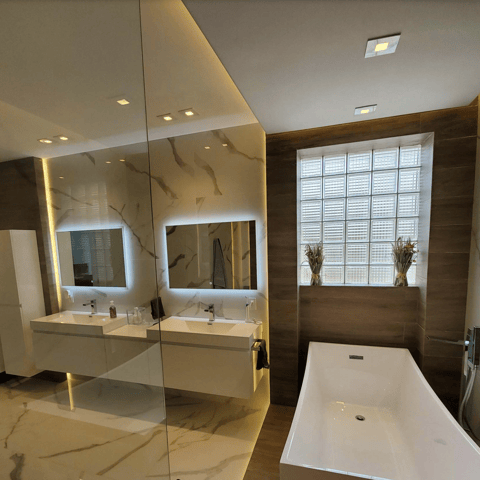 Andreu Luxury Homes and Condos