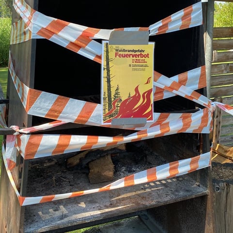 Auch die Feuerstellen in der bewaldeten Badi Egelsee mussten ausser Betrieb genommen werden. (Bild: Bad Egelsee)