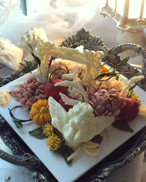 #フラワーケーキ #バタークリーム #習い事 #大阪 #趣味 #お稽古 #田中聖子 #生クリーム #あんレース #リアルあんフラワー #あんクリーム #ダレない生クリーム #手作りクッキー #手作りケーキ #あんフラワー #あんフラワークッキー #グルテンフリー #アングムクッキー #フラワーケーキ教室大阪 #ヴィンテージ #ヴィンテージカラー #ヴィンテージケーキ #アンティーク #アンティークカラー #アンティークケーキ #おもてなし料理 #おもてなし料理レッスン #Fereel