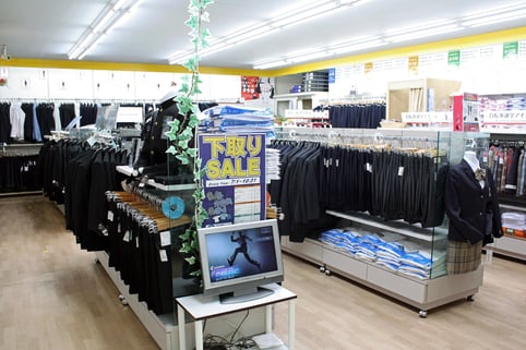 なんとう２階売り場画像