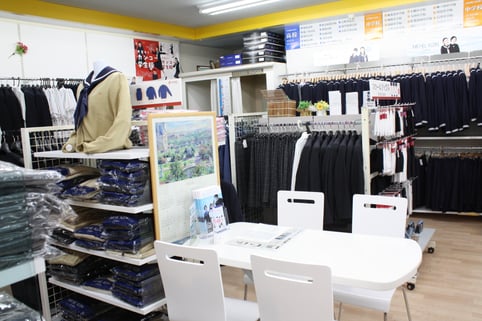 なんとう２階売り場画像