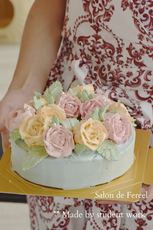 フラワーケーキ  大阪　ケーキ　教室　習い事　スイーツ　田中聖子　ケーキ教室　お菓子教室　スウィーツ