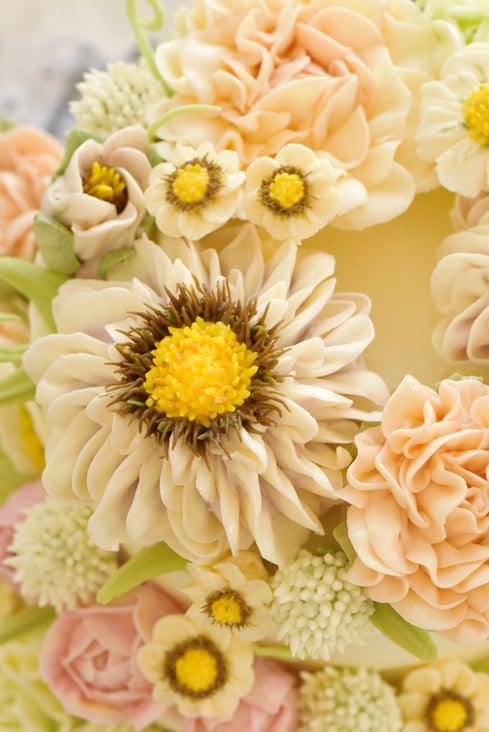 #フラワーケーキ #buttercream #バタークリーム #お花絞り #flowercake #ケーキ#新町 #習い事 #大阪 #趣味 #お稽古 #田中聖子 #生クリーム #あんレース #リアルあんフラワー #あんクリーム  #手作りクッキー #手作りケーキ #あんフラワー #あんフラワークッキー   #フラワーケーキ大阪 #ヴィンテージ   #アンティーク  #アンティークケーキ #おもてなし料理 #おもてなし料理レッスン #Fereel #クリスマスケーキ　＃クリスマスフラワーケーキ 