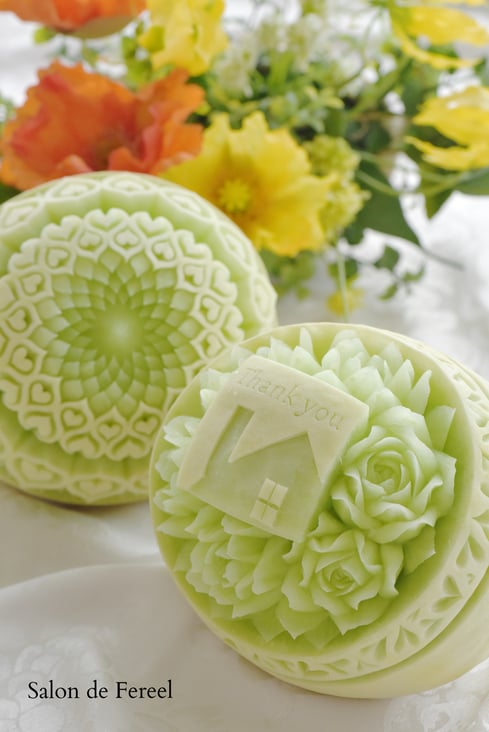 カービング　スイカ　彫刻　誕生日　結婚式　メロン　フルーツカービング　教室　大阪　薔薇　ソープカービング　プレゼント　オーダー