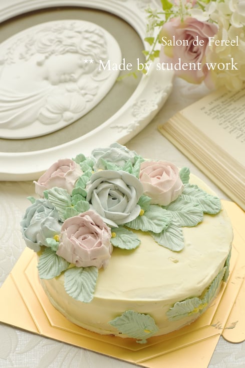 フラワーケーキ  大阪　ケーキ　教室　習い事　スイーツ　田中聖子　ケーキ教室　お菓子教室　スウィーツ