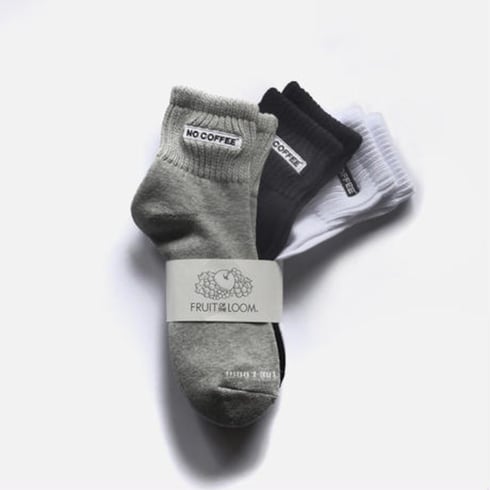NO COFFEE × FRUIT OF THE LOOM 3 PACK ソックス ¥2,200(税込)