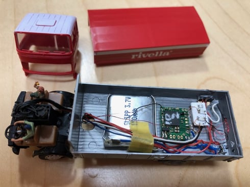 Mercedes LKW Rivella