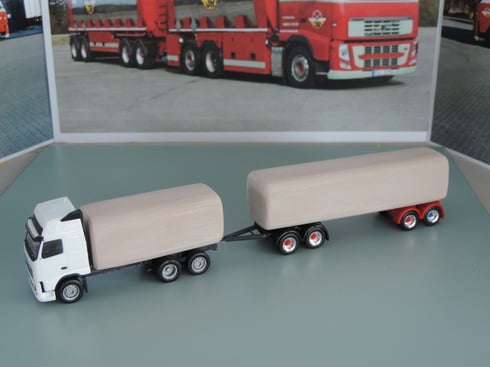 Aufbauten sind nur draufgesetzt.