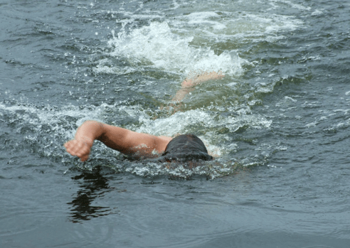 Der beliebte Bubiker Schwimmwettbewerb, Ausgabe 2013 (Bild: buebikernews, 2013)